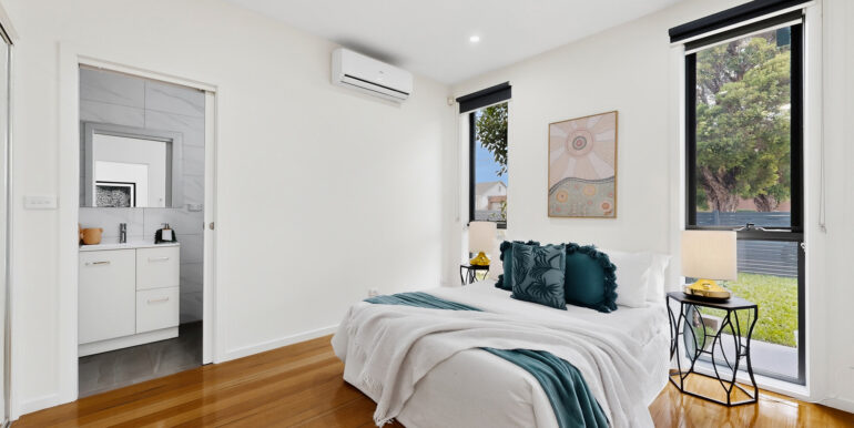 05_unit_1_27_burnett_avenue_braybrook_vic_3019