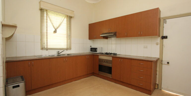 358 Barkly_kitchen