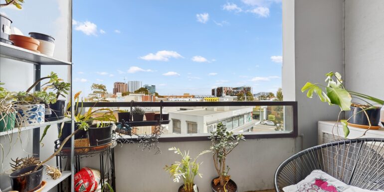 unit-305b-dennis-st-09302025_151645