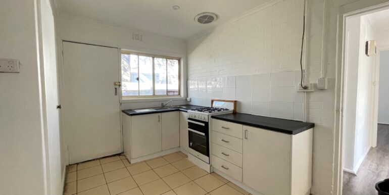 2-11 argyle st_kitchen