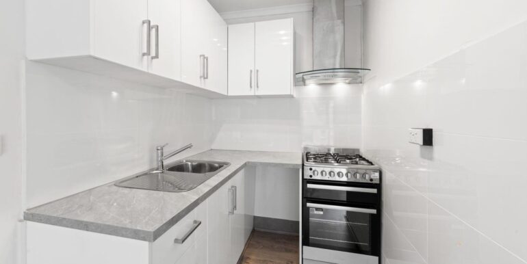 7 kingedward_kitchen