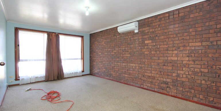 34 Windsor St_lounge