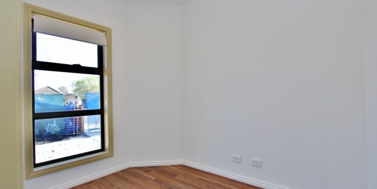 26 Janson St_study